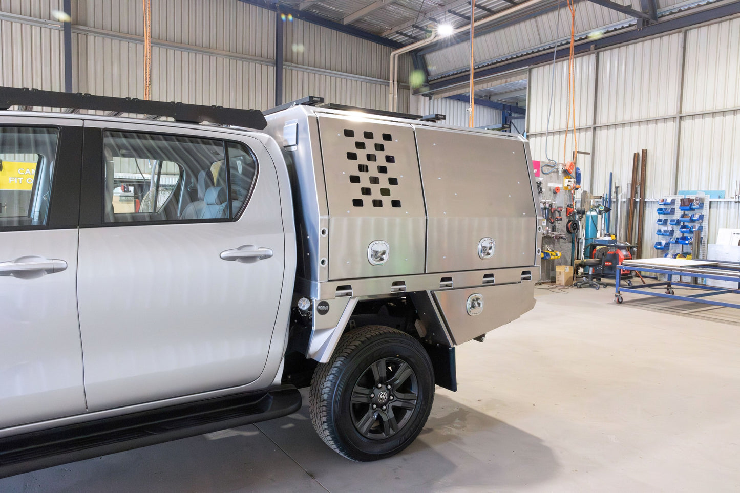 Rogue Canopy Roof Bar